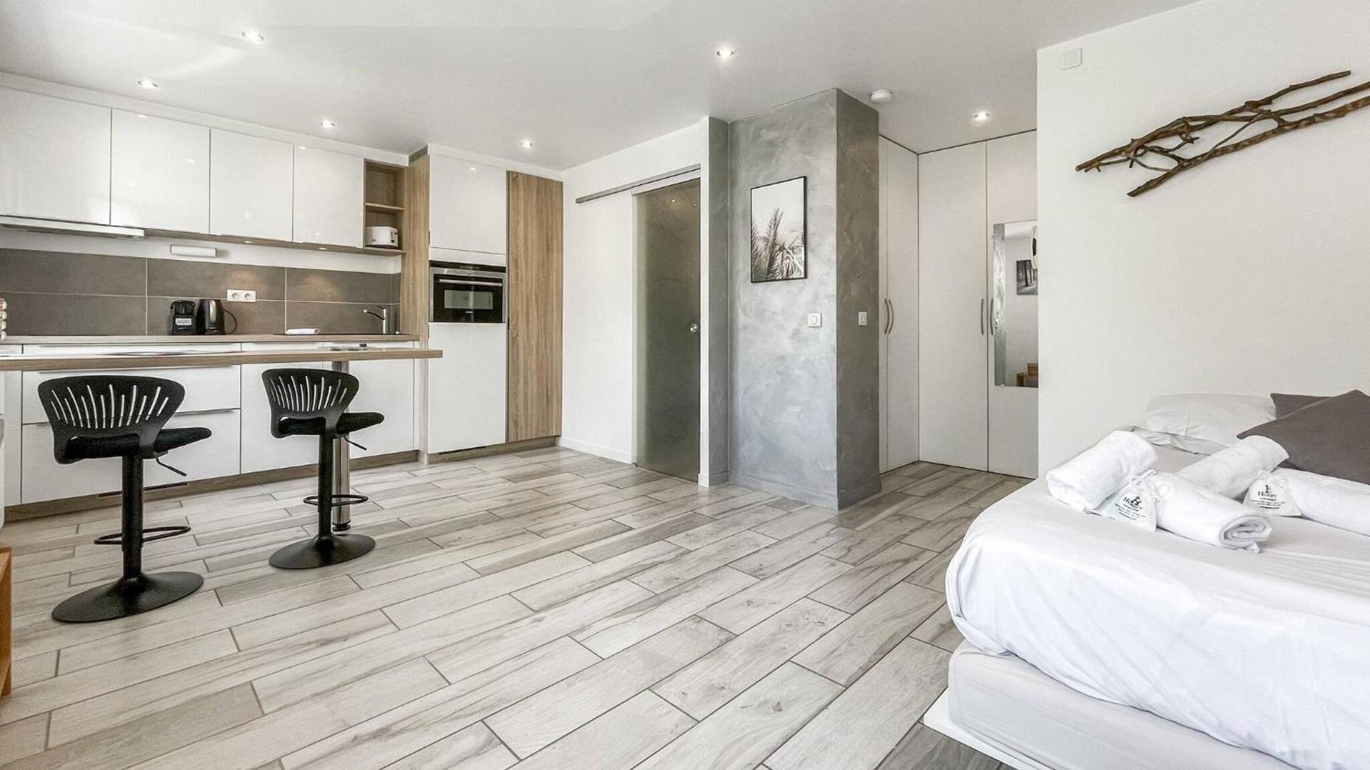Homey Tidy - New / Proche Centre Annecy / Parking Gratuit / Logement Entierement Equipe Exterior foto